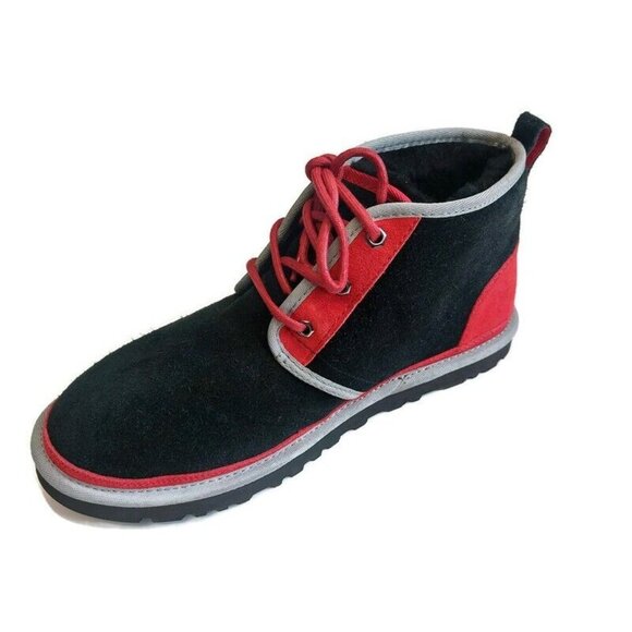 UGG Neumel Ankle Chukka Casual Suede Boots Mens Size 9 Red Black 3236 - Picture 3 of 8